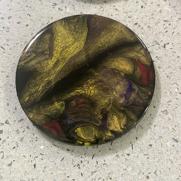 NWOT set of four ceramic handcrafted acrylic pour coasters - Picture 4 of 5